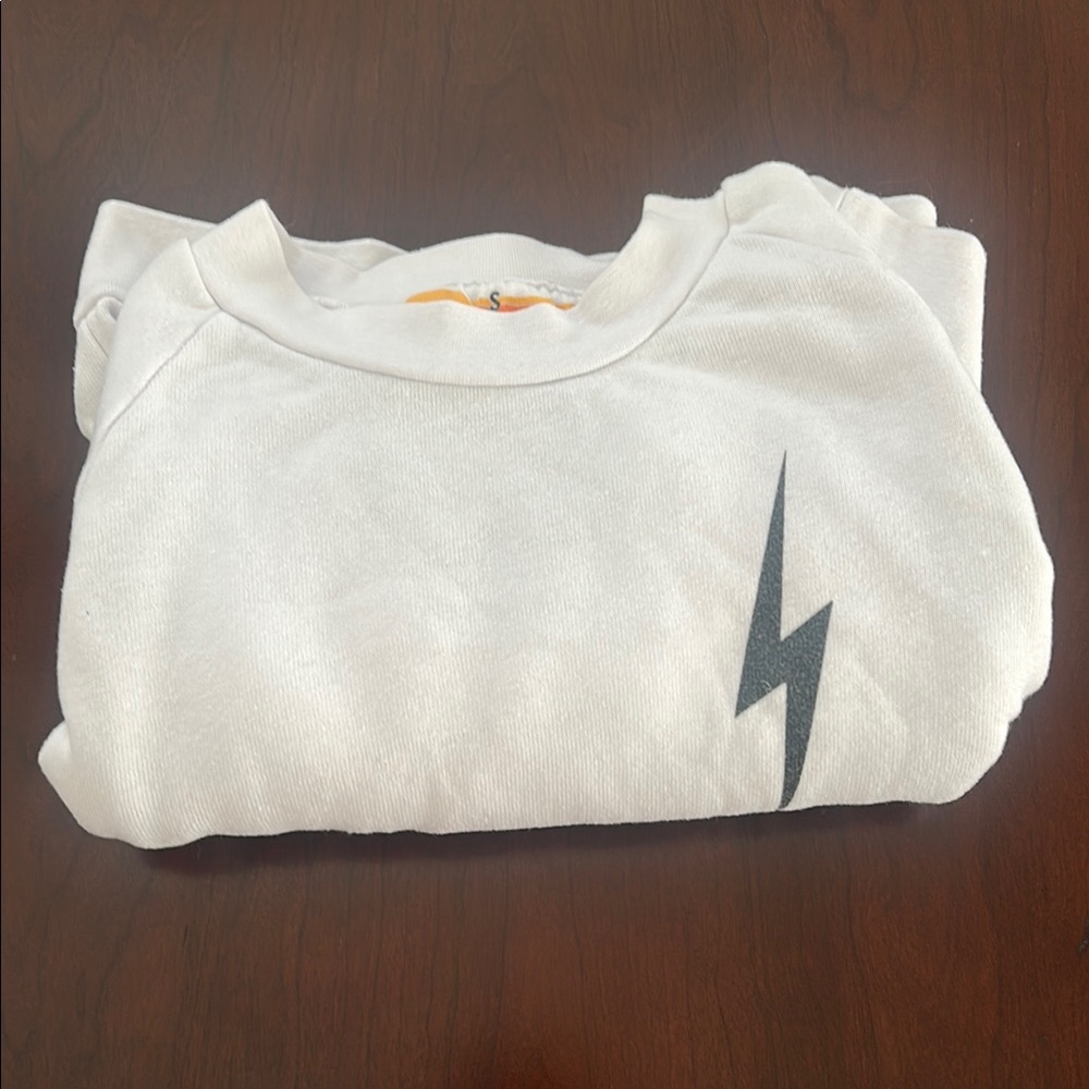 White and black aviator nation cropped sweatshirt